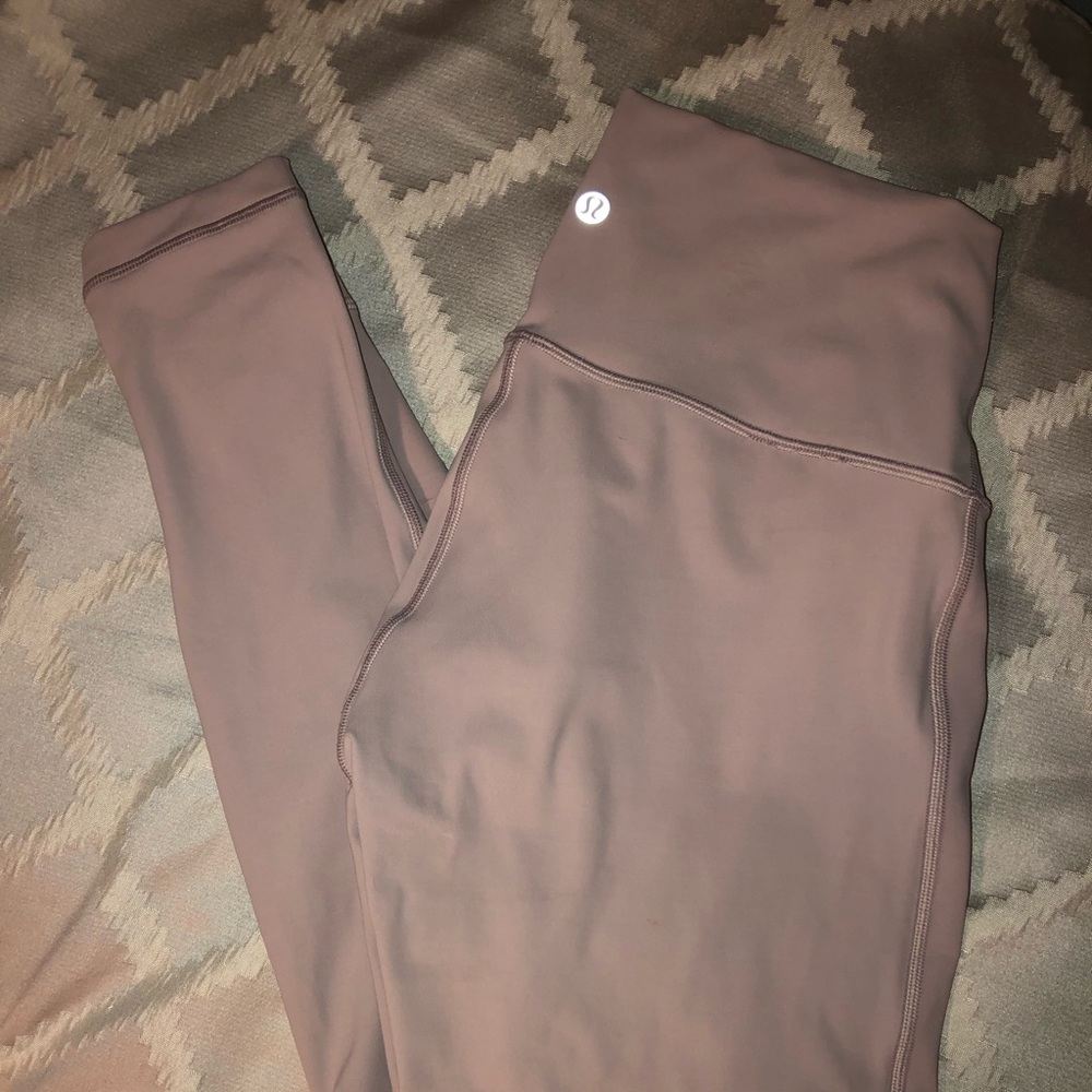 Wunder Under HR Tight 28”